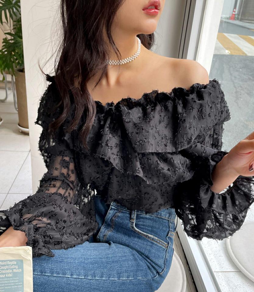 2WAYフェザー調ブラウス・全2色・t65915 レディース 【bl】韓国ファッション トップス ブラウス 長袖 オフショル Vネック フェザー調 パフ フリル シンプル 大人 体型カバー 高級感 カジュアル フェミニン 秋 冬