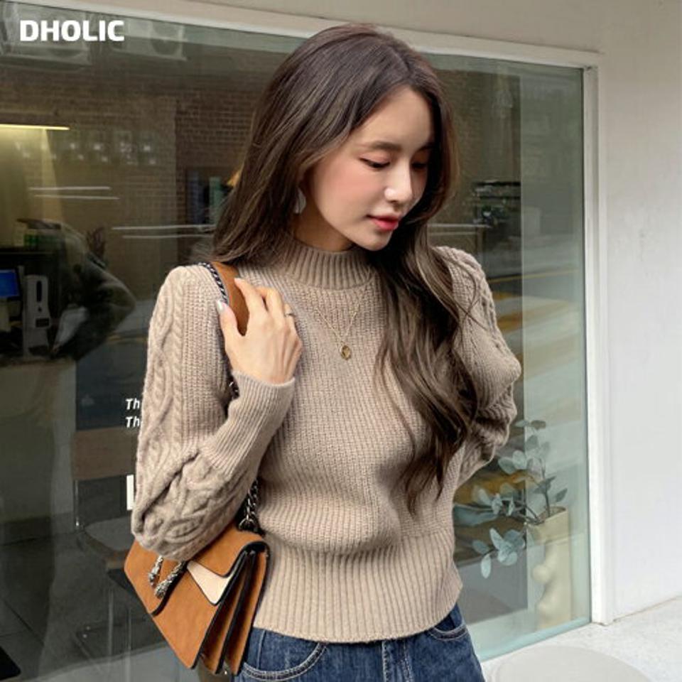【只今10%OFF】ケーブルスリーブクロップドニット・全2色・b65946 レディース 【tops】韓国ファッション トップス ニット 大人 長袖 ハーフネック ケーブル編み スリーブ クロップド丈 ウール混 無地 シンプル 体型カバー フェミニン ガーリー 秋 冬【ニットセール】