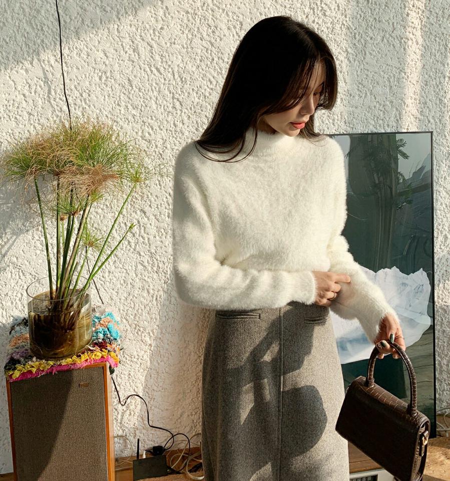 ファータッチタートルネックニット・全3色・b65949 レディース 【tops】韓国ファッション トップス ニット 大人 長袖 タートルネック ファータッチ フェイクファー 無地 ベーシック シンプル 体型カバー フェミニン カジュアル ガーリー 秋 冬