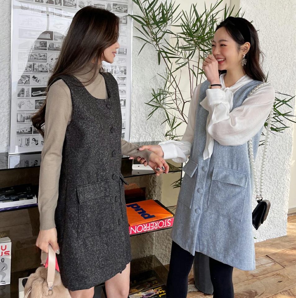 ラウンドくるみボタンノースリワンピース・全3色・t65951 レディース 【ops】韓国ファッション ワンピース ミニ ミニワンピース ノースリーブ ラウンドネック ノースリワンピース ポケット くるみボタン ミニ丈 シンプル 体型カバー カジュアル 秋 冬