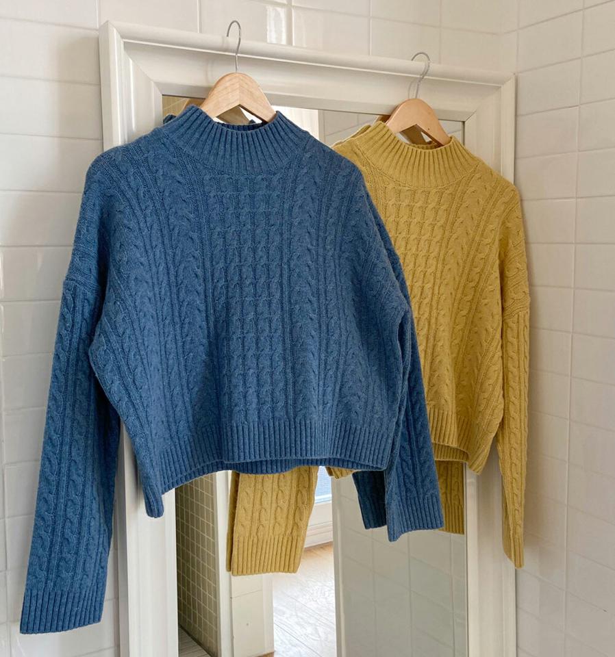 【只今10%OFF】ウール混ケーブルニット・全3色・b01731 レディース 【tops】韓国ファッション トップス ニット 長袖 ハーフネック ウール混 ケーブル編み ドロップショルダー カラーニット フェミニン シンプル デイリー 異素材 体型カバー 秋 冬 NIJU【ニットセール】