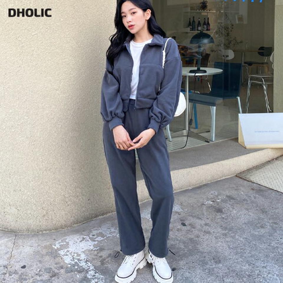 クロップドフリースジャンパー&2WAYフリースパンツSET・全4色・t01755 レディース 【jk】韓国ファッション アウター ジャンパー パンツ セットアップ 長袖 カラーネック ジップアップ フリース 無地 シンプル カジュアル 秋 冬 NIJU