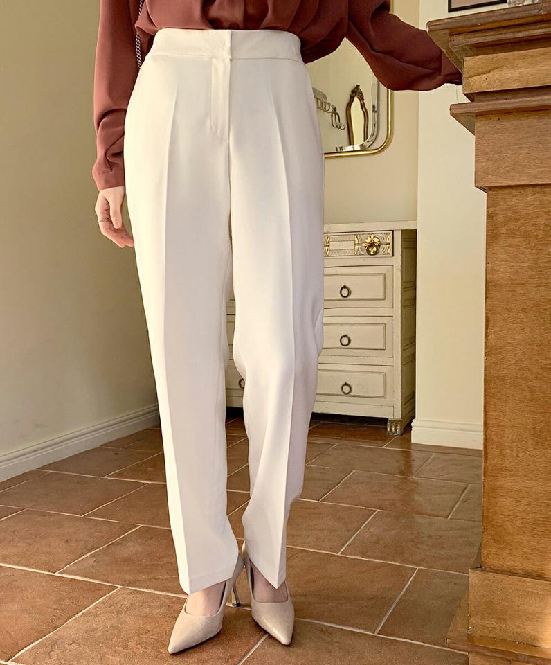 【新作10%OFF】バックゴムスラックス・全2色・t66044 レディース 【pt】韓国ファッション ボトムス ロング ロングパンツ スラックスパンツ スラックス バックゴム 無地 ベーシック シンプル スリム ストレート 体型カバー カジュアル フェミニン 秋 冬