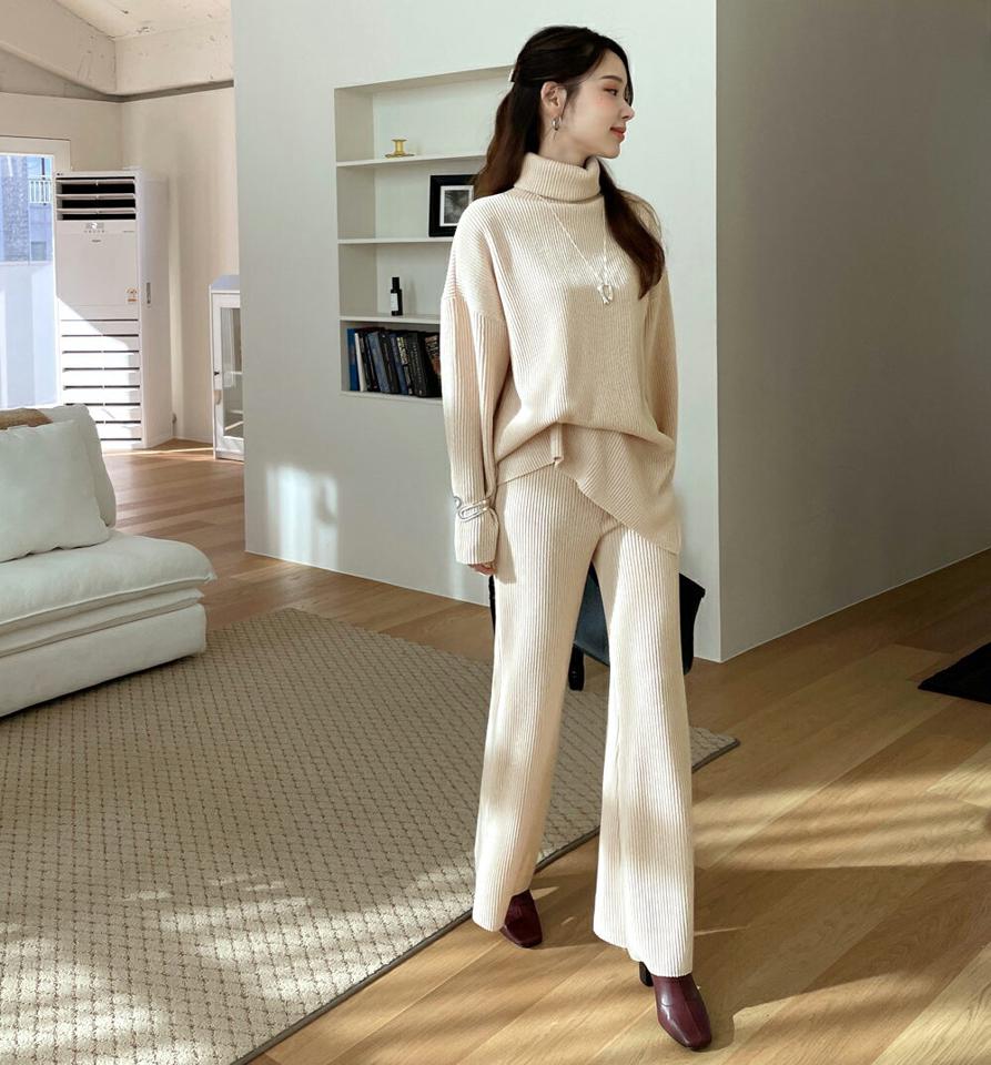 【新作10%OFF】タートルネックリブニット&ワイドパンツSET・全2色・t71353 レディース 【pt】セットアップ setup トップス ニット 長袖 タートルネック ハイネック パンツ ズボン リブニット 単色 無地 シンプル ラフ ニットアップ 秋 冬 韓国ファッション ハイホリHIHOLLI