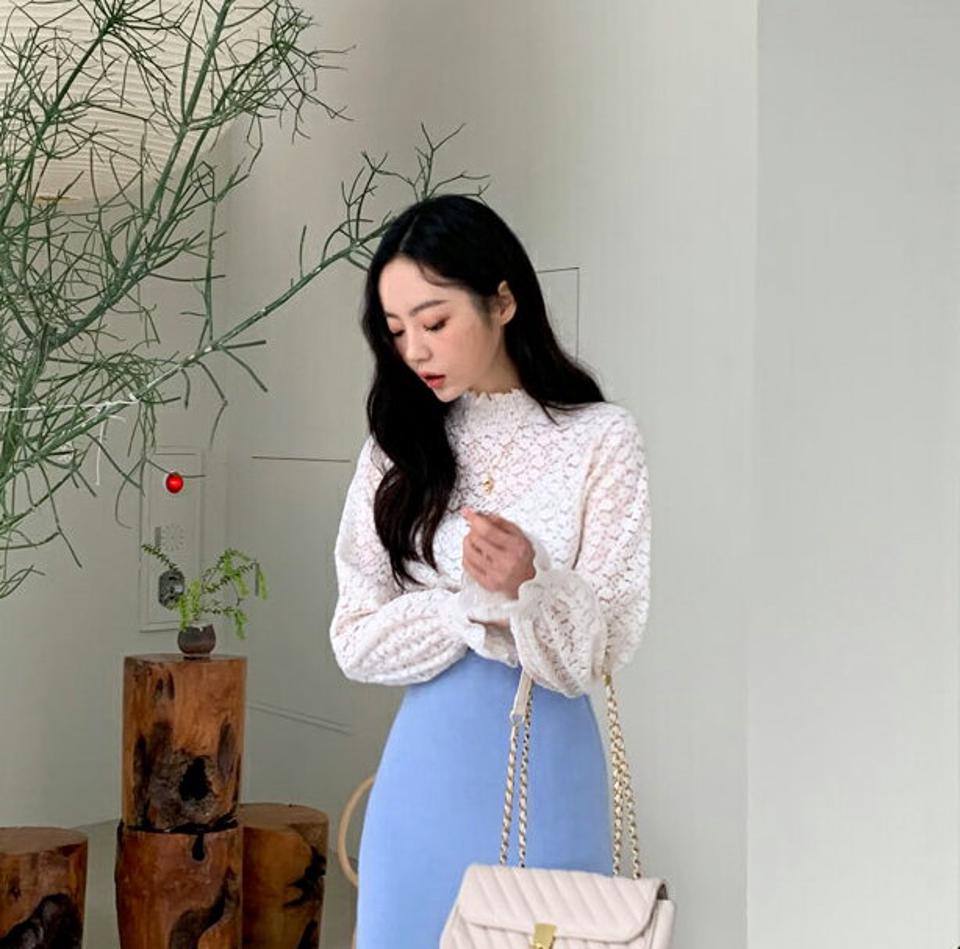 起毛フローラルレースブラウス・全3色・b65961 レディース 【bl】韓国ファッション トップス ブラウス 長袖 ハーフネック 起毛 花柄 フラワー フローラル レース シャーリング シンプル 大人 体型カバー カジュアル フェミニン 秋 冬