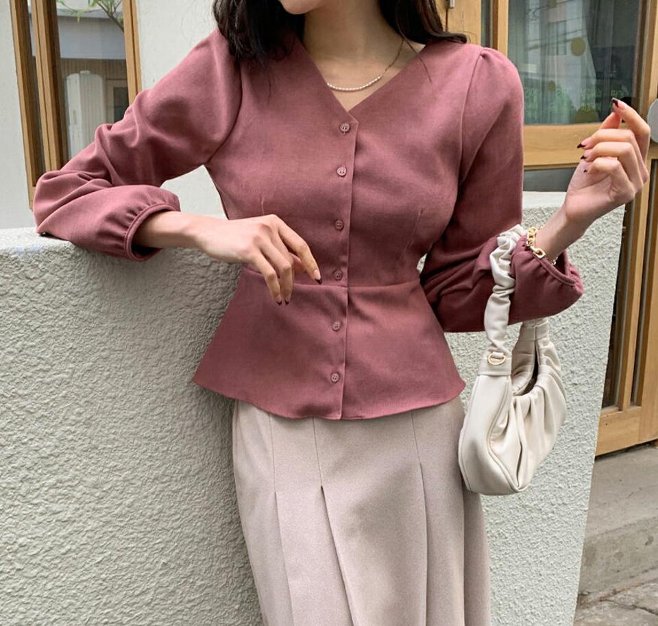 起毛Vネックリボンブラウス・全3色・t65963 レディース 【bl】韓国ファッション トップス ブラウス 長袖 Vネック リボン 起毛 ボタン 無地 シンプル リボン スリム 大人 体型カバー カジュアル フェミニン デイリー 秋 冬
