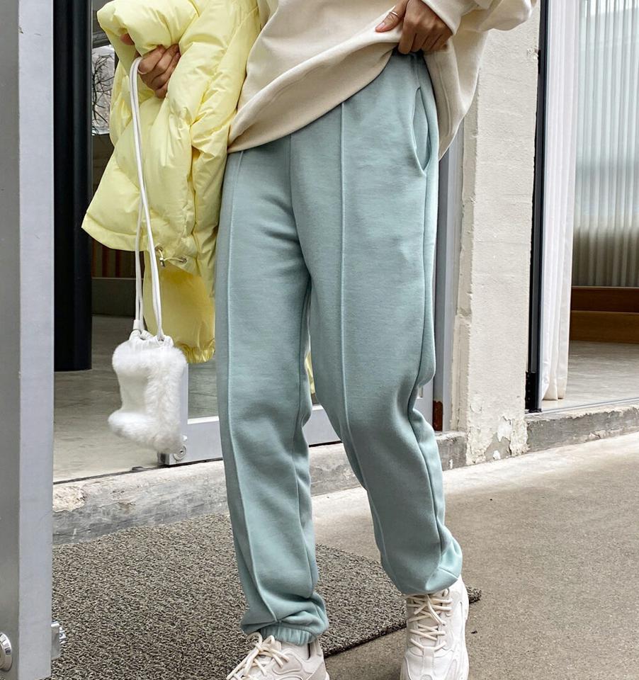 裏起毛センタープレスジョガーパンツ・全5色・b65987 レディース 【pt】韓国ファッション ボトムス ロング ロングパンツ 裏起毛 センタープレス ジョガーパンツ ウエストゴム 無地 シンプル 体型カバー カジュアル フェミニン 秋 冬