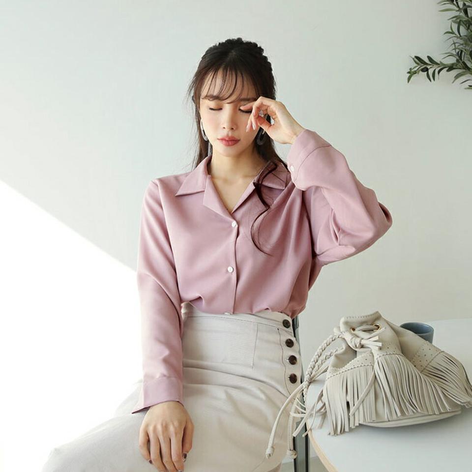≪人気商品再入荷≫ボタン開襟シャツ・全4色・e71144 レディース 【bl】トップス シャツ 長袖 開襟シャツ スキッパー 単色 無地 シンプル デコルテ 鎖骨 きれいめ オフィスカジュアル ベーシック 秋 冬 春 韓国ファッション ハイホリHIHOLLI