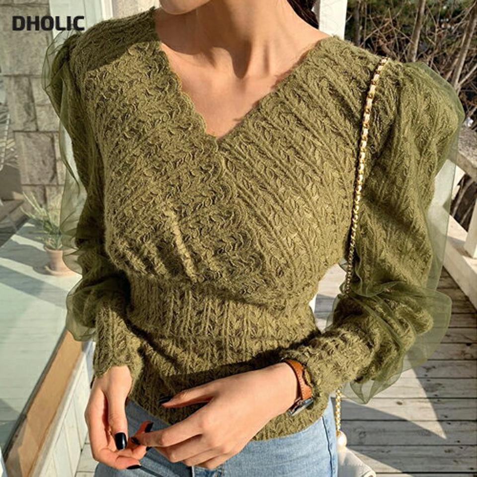 起毛リーフレースパフブラウス・全4色・t63115 レディース 【bl】韓国ファッション トップス ブラウス 長袖 Vネック 起毛 リーフ レース パフスリーブ カシュクール シンプル 大人 体型カバー カジュアル フェミニン 秋 冬