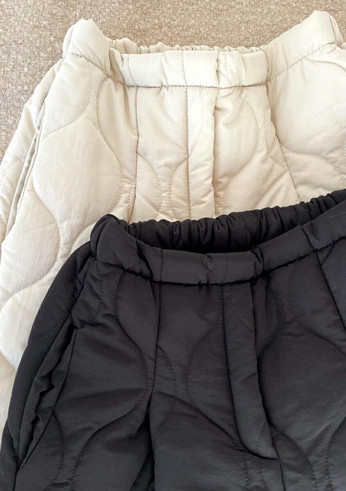 ウェーブキルティングパンツ・全2色・t63110 レディース 【pt】韓国ファッション ボトムス ロング ロングパンツ パンツ ウェーブ キルティングパンツ ウエストゴム シンプル 体型カバー カジュアル フェミニン 秋 冬