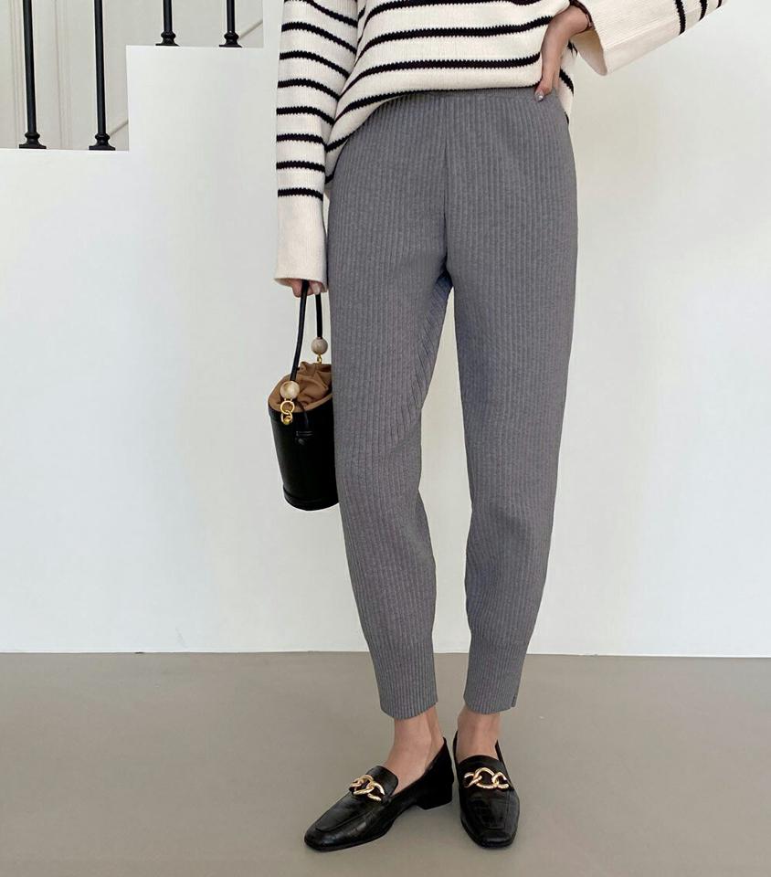 リブニットジョガーパンツ・全4色・b00801 レディース 【pt】パンツ ズボン ジョガーパンツ ロングパンツ 長ズボン リブニット ニットパンツ 単色 無地 シンプル カジュアル ラフ 大人 ウエストゴム 秋 冬 韓国ファッション ハイホリHIHOLLI