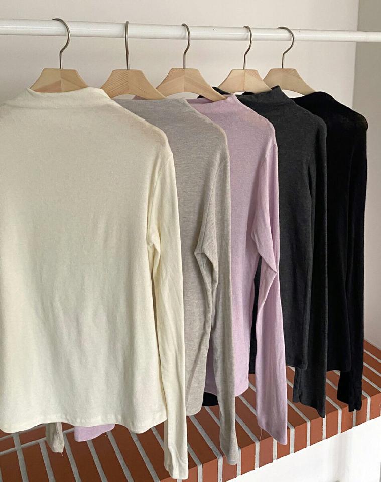 アンゴラ混ハーフネックTシャツ・全5色・t63407 レディース 【tops】韓国ファッション トップス Tシャツ 大人 長袖 ハーフネック アンゴラ混 モダン スリム 無地 ベーシック シンプル 体型カバー 細身 フェミニン カジュアル 秋 冬
