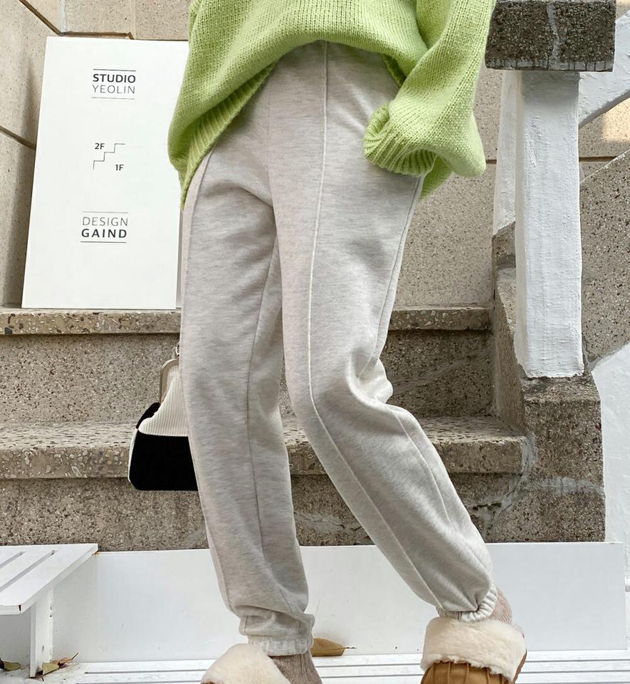 裏起毛センタープレスジョガーパンツ・全5色・b01831 レディース 【pt】韓国ファッション ボトムス パンツ ロング ロングパンツ 裏起毛 センタープレス ジョガーパンツ ロング丈 無地 シンプル 足長 体型カバー カジュアル 秋 冬 NIJU