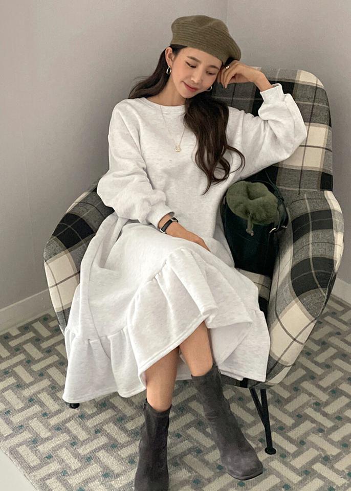裏起毛フリルヘムワンピース・全3色・b66448 レディース 【ops】韓国ファッション ワンピース ロング ロングワンピース 長袖 ラウンドネック 裏起毛 フリルヘム ワンマイルウェア ロング丈 無地 シンプル ルーズ 体型カバー カジュアル 秋 冬