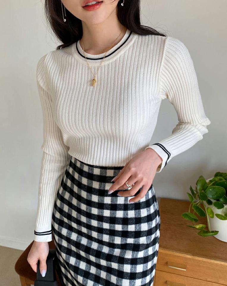 配色へムリブニット・全4色・b66061 レディース 【tops】 韓国ファッション トップス ニット ラウンドネック クルーネック 長袖 配色ライン タイト スリム 細身 デイリー カジュアル 秋 冬