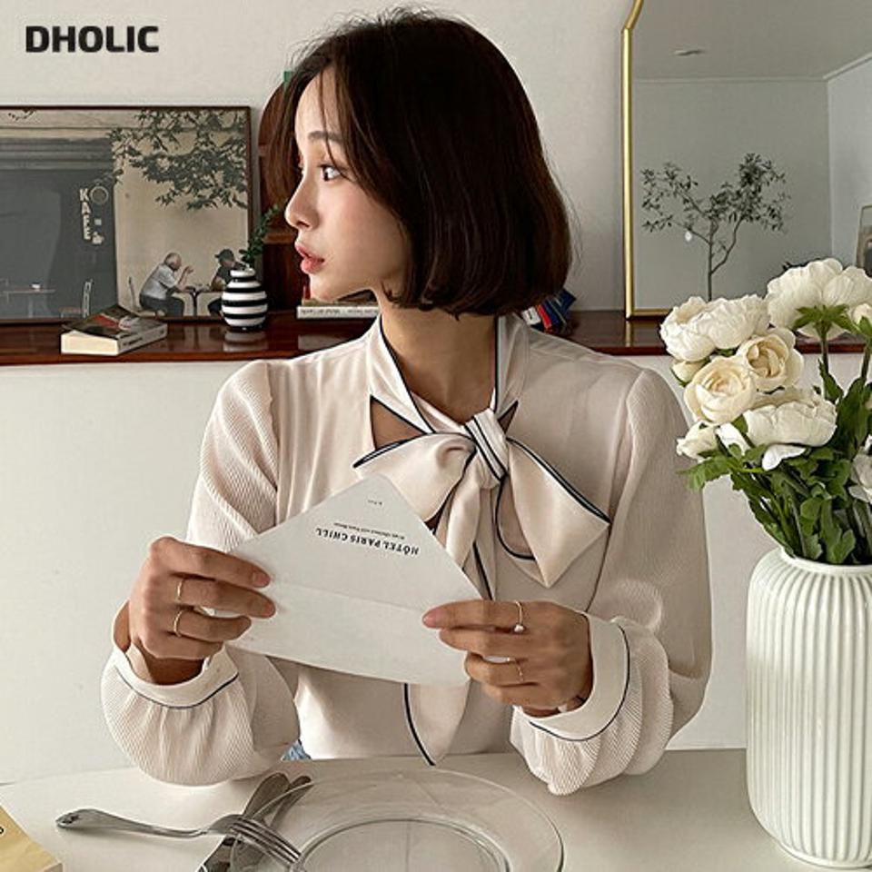 プリーツスリーブボウタイブラウス・全4色・b63160 レディース 【bl】 韓国ファッション トップス ブラウス 長袖 パフスリーブ ボウタイ 襟コン ネックリボン スリム 細身 オフィス 大人 カジュアル 秋 冬