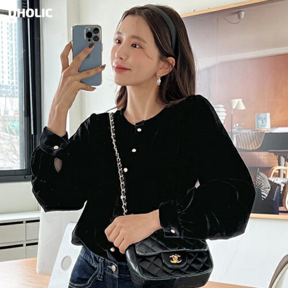 【10%OFF】ベロアラウンドボタンブラウス・全2色・b00034 レディース 【bl】 韓国ファッション トップス ブラウス ラウンドネック ボタン 前開 長袖 ベロア ベルベット ベッチン ビーロード ソフト やわらかい 無地 カジュアル 秋 冬【blセール】