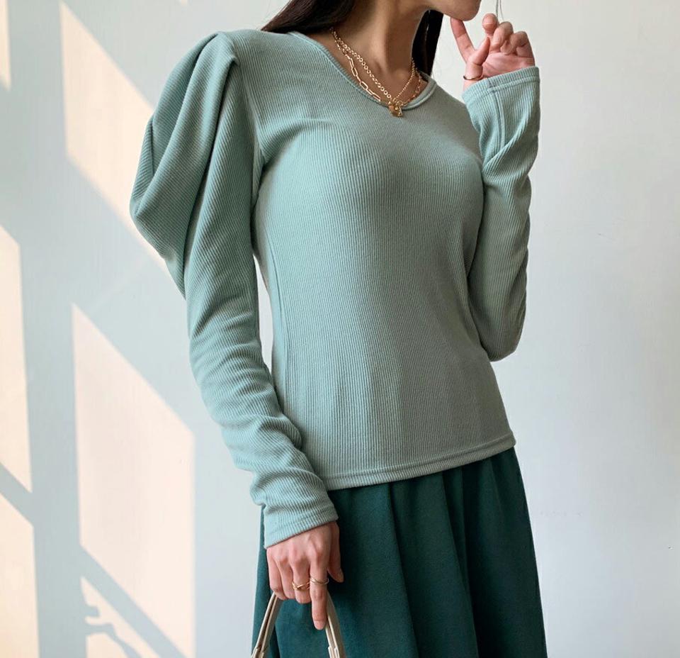 【只今10%OFF】パフスリーブリブニット・全4色・t71442 レディース 【tops】 韓国ファッション トップス ニット Vネック 長袖 パフスリーブ リブニット タイト スリム 無地 ハイゲージ カジュアル 冬 ハイホリHIHOLLI【ニットセール】