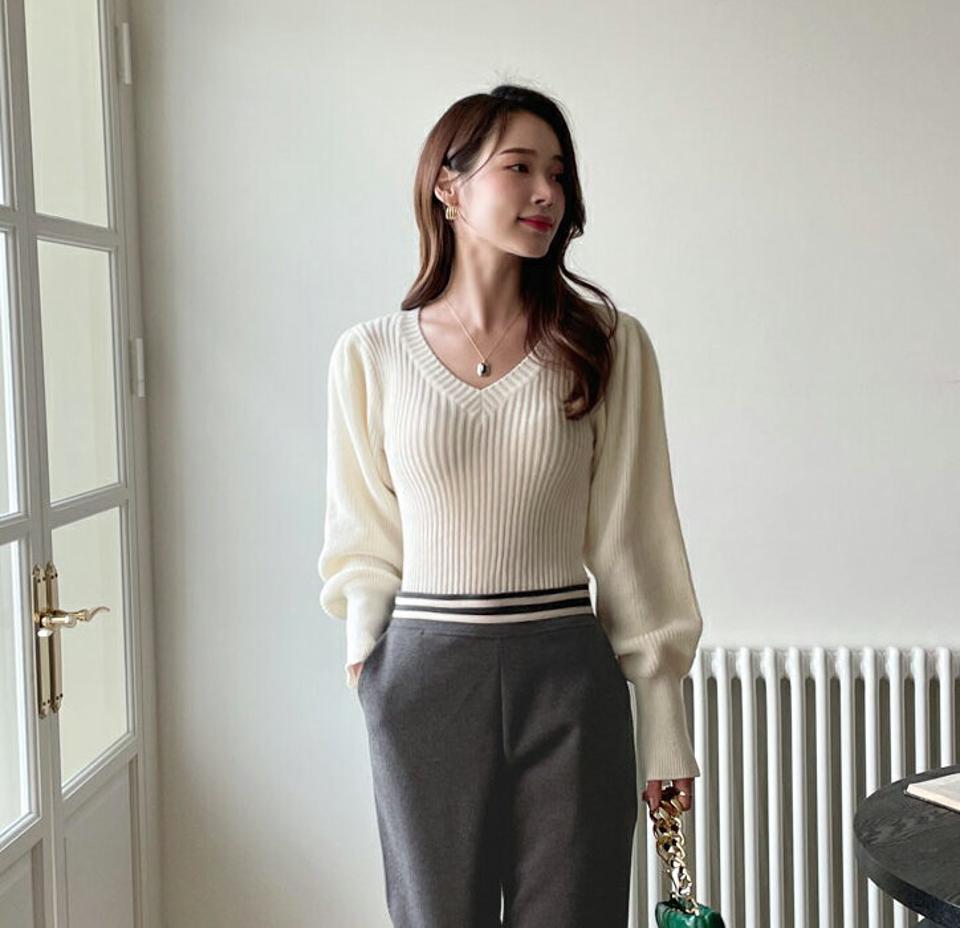 ≪人気商品再入荷≫Vネックパフスリーブニット・全5色・b71450 レディース 【tops】 韓国ファッション トップス ニット Vネック 長袖 パステル パフスリーブ リブニット タイト カラーニット スリム 無地 ハイゲージ 冬 ハイホリHIHOLLI 年上