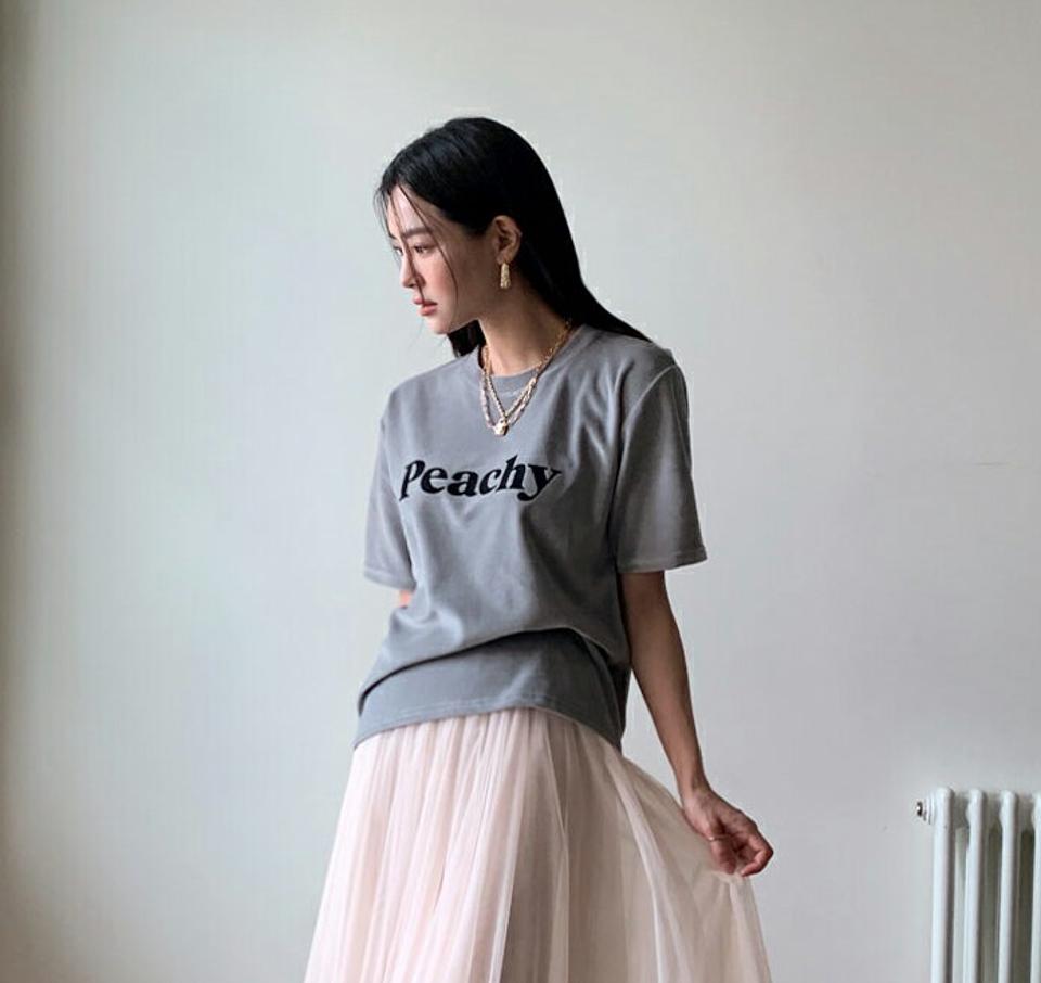ベロアPeachy半袖Tシャツ・全3色・t71445 レディース 【tops】 韓国ファッション トップス Tシャツ カットソー ラウンドネック クルーネック 半袖 ハーフスリーブ 5分袖 五分袖 レタリング 刺繍 英字 ロゴ カジュアル 冬 ハイホリHIHOLLI
