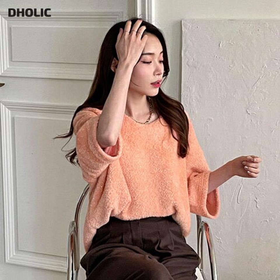 エコファーハーフスリーブTシャツ・全3色・t71551 レディース 【tops】 韓国ファッション トップス Tシャツ カットソー ハーフスリーブ 半袖 ハーフスリーブ ルーズ オーバーサイズ ロンT 体型カバー 無地 ファー カジュアル 冬 ハイホリHIHOLLI