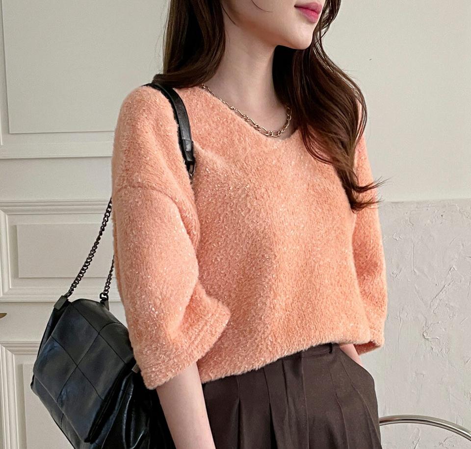エコファーハーフスリーブTシャツ・全3色・t71551 レディース 【tops】 韓国ファッション トップス Tシャツ カットソー ハーフスリーブ 半袖 ハーフスリーブ ルーズ オーバーサイズ ロンT 体型カバー 無地 ファー カジュアル 冬 ハイホリHIHOLLI