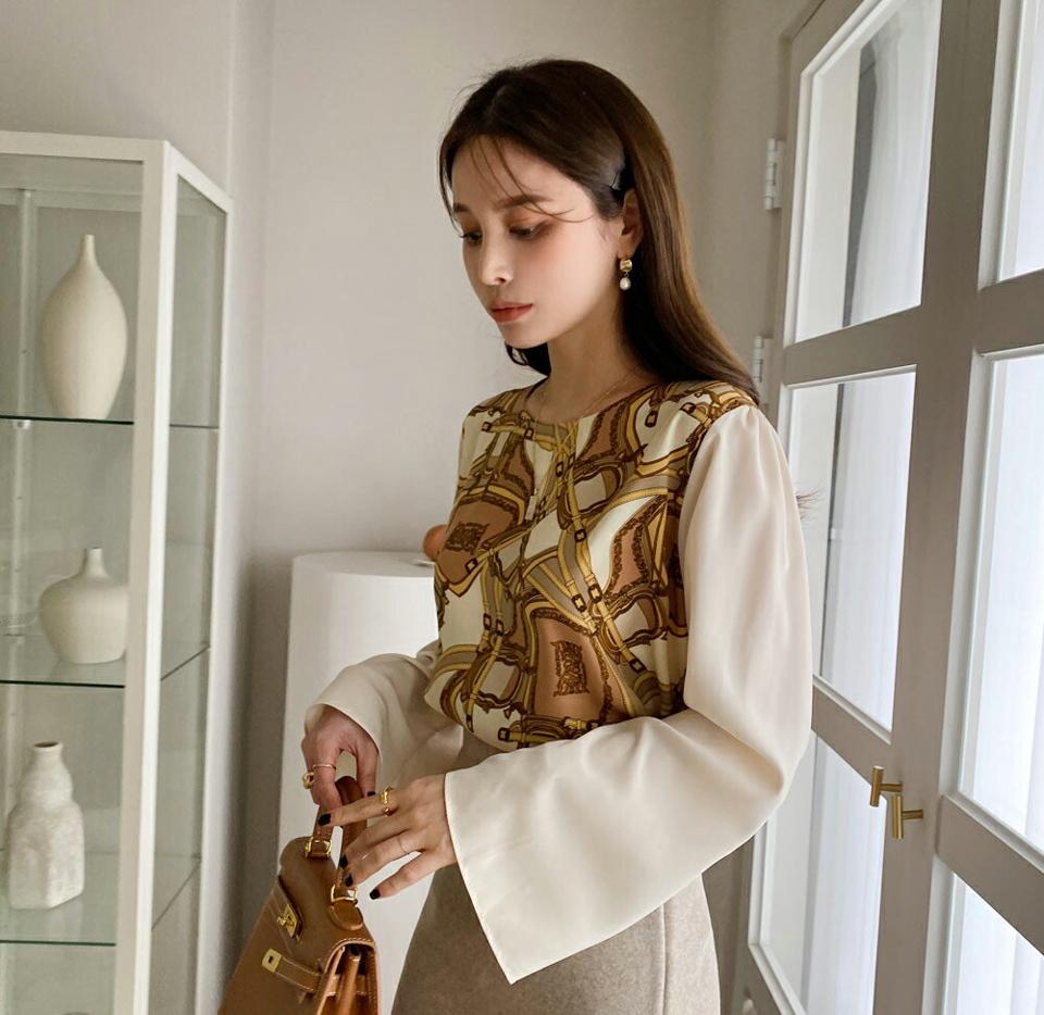 ベルトチェーンパターンブラウス・全2色・b00008 レディース 【bl】 韓国ファッション トップス ブラウス ラウンドネック 長袖 パターン 柄 幾何学 ワイドスリーブ ハンカチ柄 上品 大人 カジュアル 冬 ハイホリHIHOLLI