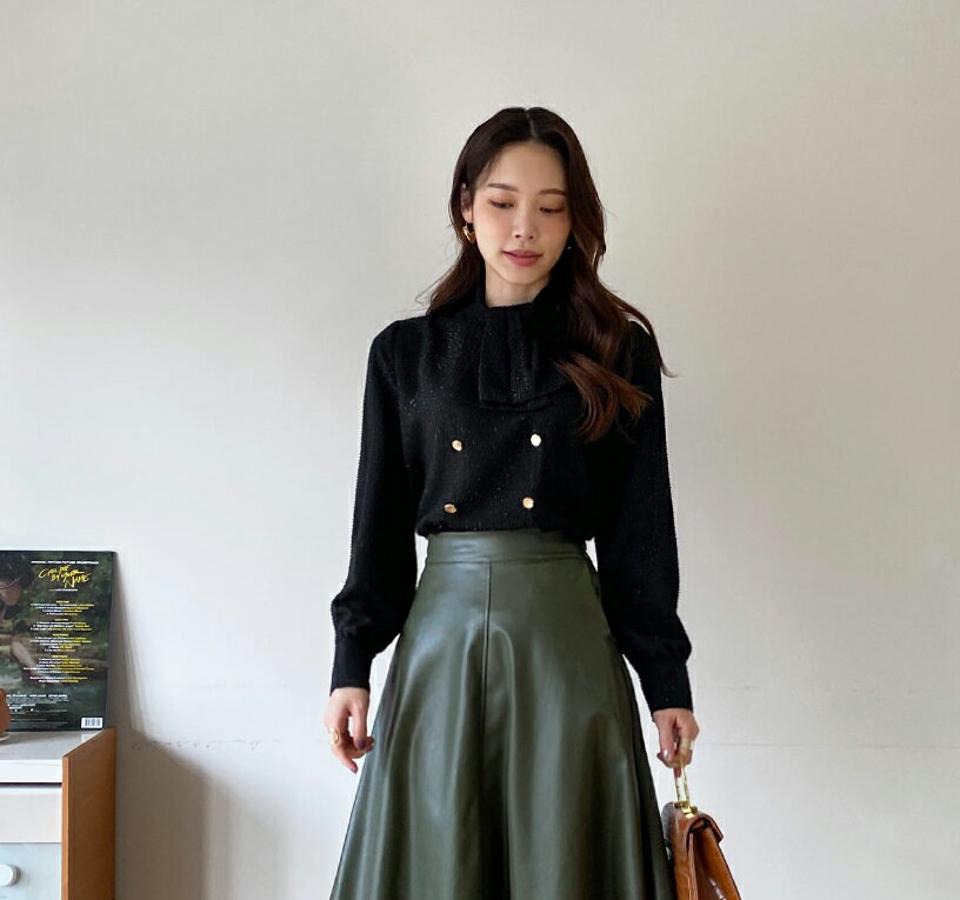 ダブルボタンリボンタイブラウス・全3色・b00009 レディース 【bl】 韓国ファッション トップス ブラウス 長袖 パフスリーブ ボウタイ ネックリボン 襟コン スリム 細身 オフィス 大人 カジュアル 冬 ハイホリHIHOLLI