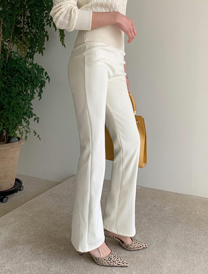 【10%OFF】裏起毛リブフレアパンツ・全3色・t00009 レディース 【pt】 韓国ファッション ボトムス パンツ ロングパンツ ロング丈 ハイウエスト ハイライズ ブーツカット スリム タイト 細身 無地 カジュアル 冬 ハイホリHIHOLLI【パンツセール】