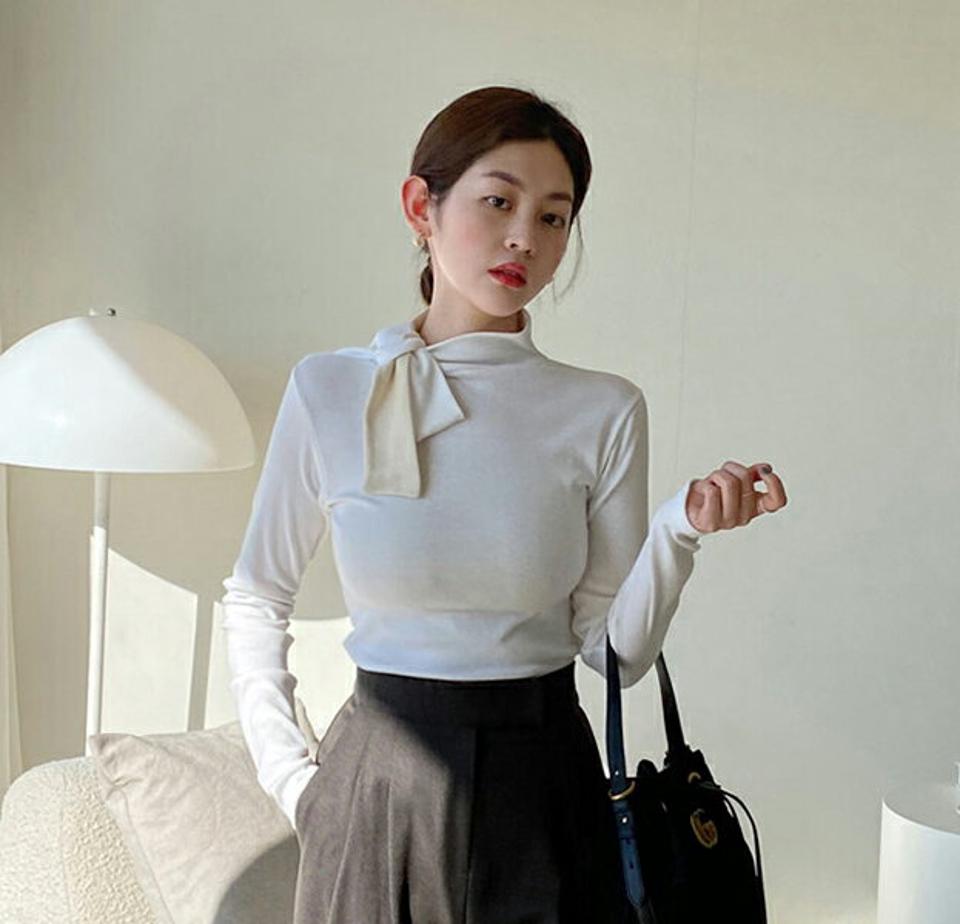 配色リボンネックTシャツ・全3色・t00036 レディース 【tops】韓国ファッション トップス Tシャツ 大人 長袖 ハーフネック リボン 配色 バイカラー スリム シンプル 細身 フェミニン カジュアル 秋 冬 クリスマス