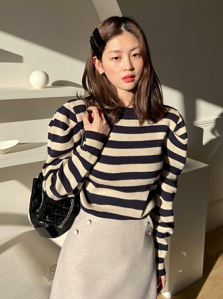 ボーダーパフニット・全3色・b00040 レディース 【tops】韓国ファッション トップス ニット 大人 長袖 ラウンドネック ボーダー パフスリーブ ドロップ丈 リブ シンプル フェミニン カジュアル 秋 冬