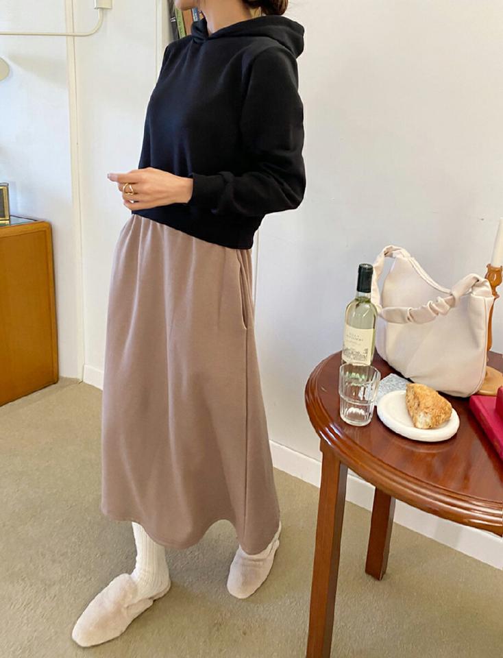 裏起毛配色フードポケットワンピース・全2色・b66523 レディース 【ops】韓国ファッション ワンピース ロングワンピース 長袖 裏起毛 配色 フード ポケット スウェットワンピース ルーズ ロング丈 シンプル 体型カバー カジュアル 秋 冬