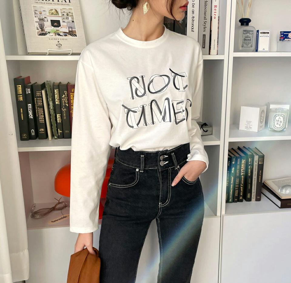 刺繍ロゴラウンドTシャツ・全4色・b66160 レディース 【tops】韓国ファッション トップス Tシャツ セット 大人 長袖 ラウンドネック レタリング 刺繍 英字 ロゴ シンプル ルーズ 体型カバー 細身 カジュアル デイリー 秋 冬