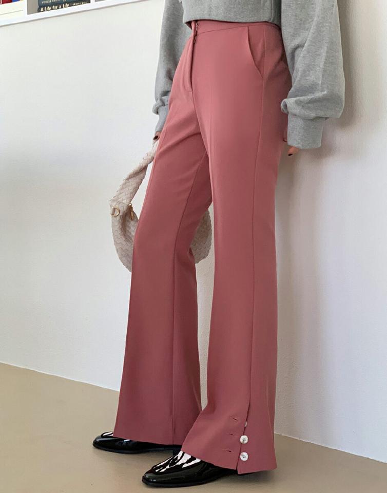 ボタンフレアスラックス・全3色・t71532 レディース 【pt】スラックス パンツ ズボン ロングパンツ 長ズボン フレア 単色 無地 シンプル 大人 カラーパンツ カジュアル ハイウエスト 秋 冬 韓国ファッション ハイホリHIHOLLI