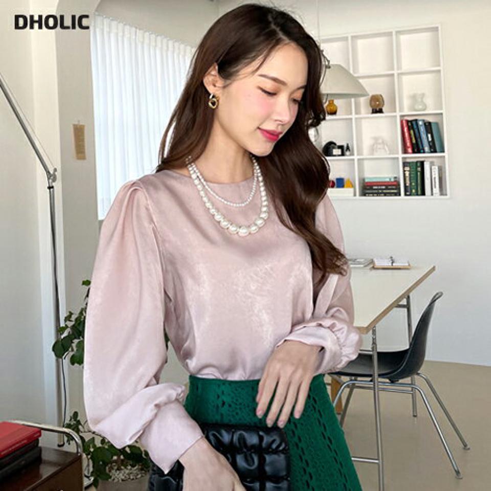 シルキーラウンドブラウス・全5色・t71515 レディース 【bl】トップス ブラウス 長袖 シルキー 光沢 単色 無地 シンプル 大人 パフスリーブ パフ袖 レディ 秋 冬 韓国ファッション ハイホリHIHOLLI