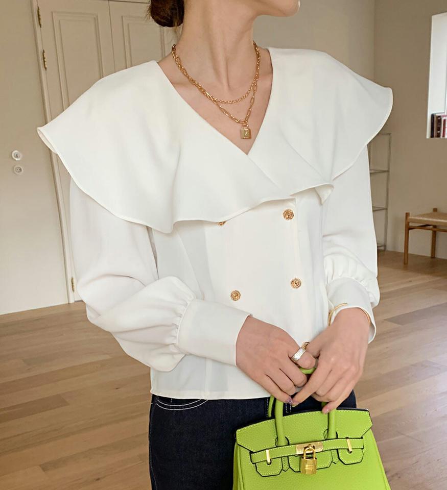 フレアカラーダブルボタンブラウス・全3色・b71516 レディース 【bl】トップス ブラウス 長袖 フレア 襟 フェミニン 大人 かわいい Vネック ゴールドボタン モダン ガーリー 秋 冬 韓国ファッション ハイホリHIHOLLI