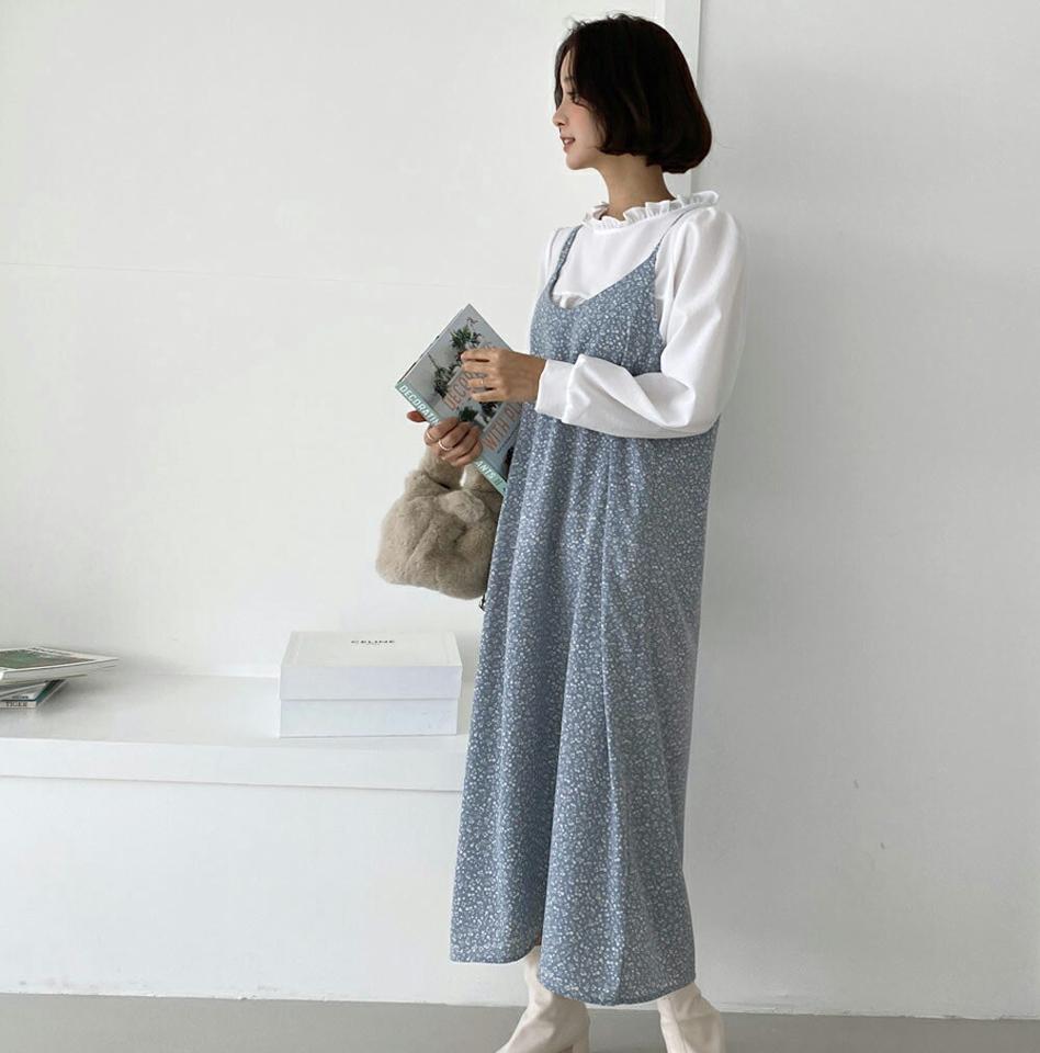 小花柄キャミワンピース・全3色・t66105 レディース 【ops】韓国ファッション ワンピース ロングワンピース キャミワンピース Vネック 小花柄 花柄 フローラル フラワー ロング丈 フレア シンプル 体型カバー カジュアル フェミニン 秋 冬