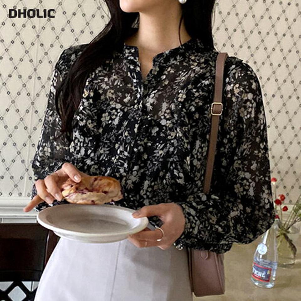 フローラルラッフルブラウス・全2色・t66235 レディース 【bl】韓国ファッション トップス ブラウス 長袖 バンドカラー 花柄 フラワー フローラル ラッフル カフス ボタン シンプル 大人 カジュアル フェミニン 春 秋 冬