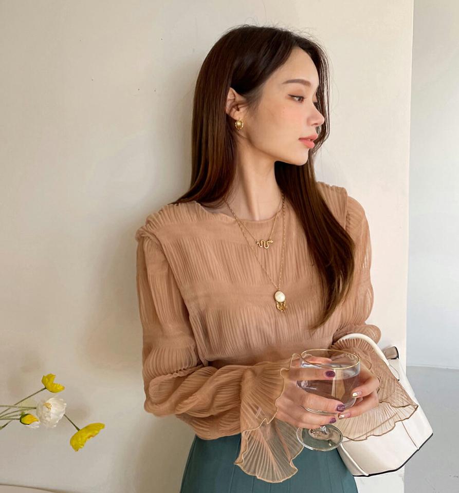 リンクルシフォンブラウス・全3色・t00051 レディース 【bl】トップス ブラウス 長袖 シフォン フェミニン 透け感 シアー シースルー リンクル 大人 可愛い かわいい レディ 秋 冬 春 韓国ファッション ハイホリHIHOLLI