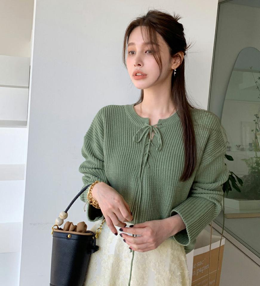 【只今10%OFF】ストラップ付ルーズフィットニット・全3色・b00053 レディース 【tops】トップス ニット 長袖 りぼん カラーニット ストラップ カジュアル ラフ 秋 冬 韓国ファッション ハイホリHIHOLLI【ニットセール】