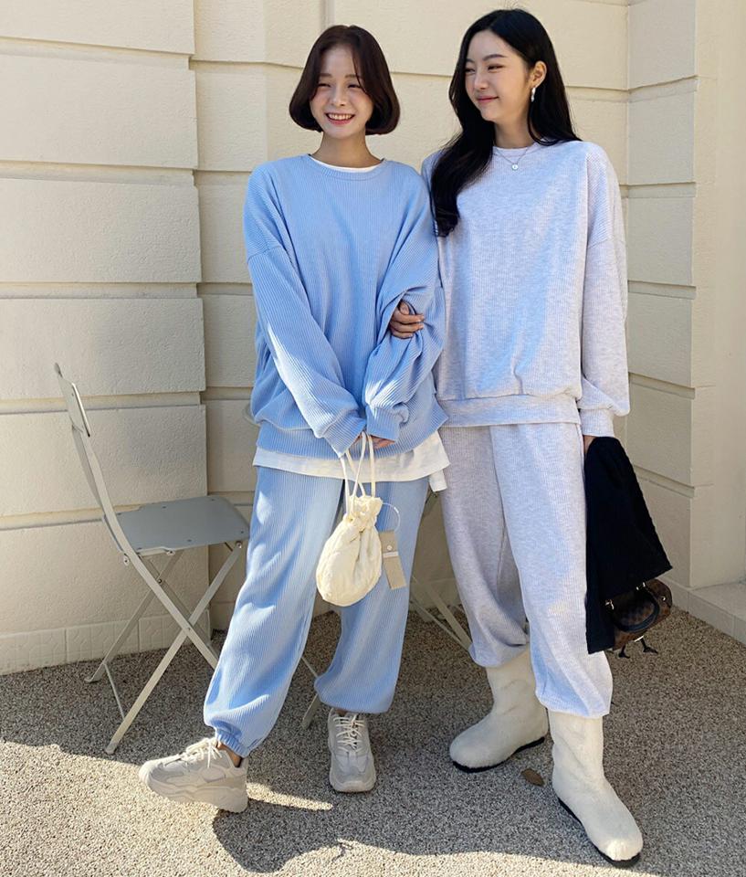 ワッフルスウェット&ジョガーパンツSET・全3色・t66242 レディース 【pt】韓国ファッション ボトムス ロング ロングパンツ スウェット セットアップ 長袖 ラウンドネック ワッフル ジョガーパンツ シンプル 体型カバー カジュアル 秋 冬