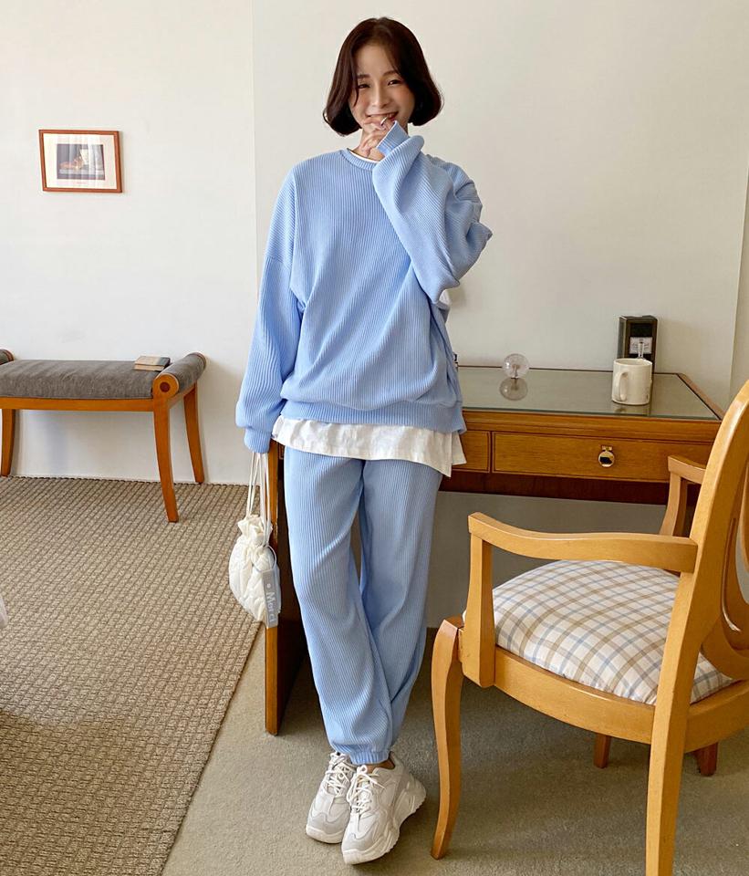 ワッフルスウェット&ジョガーパンツSET・全3色・t66242 レディース 【pt】韓国ファッション ボトムス ロング ロングパンツ スウェット セットアップ 長袖 ラウンドネック ワッフル ジョガーパンツ シンプル 体型カバー カジュアル 秋 冬