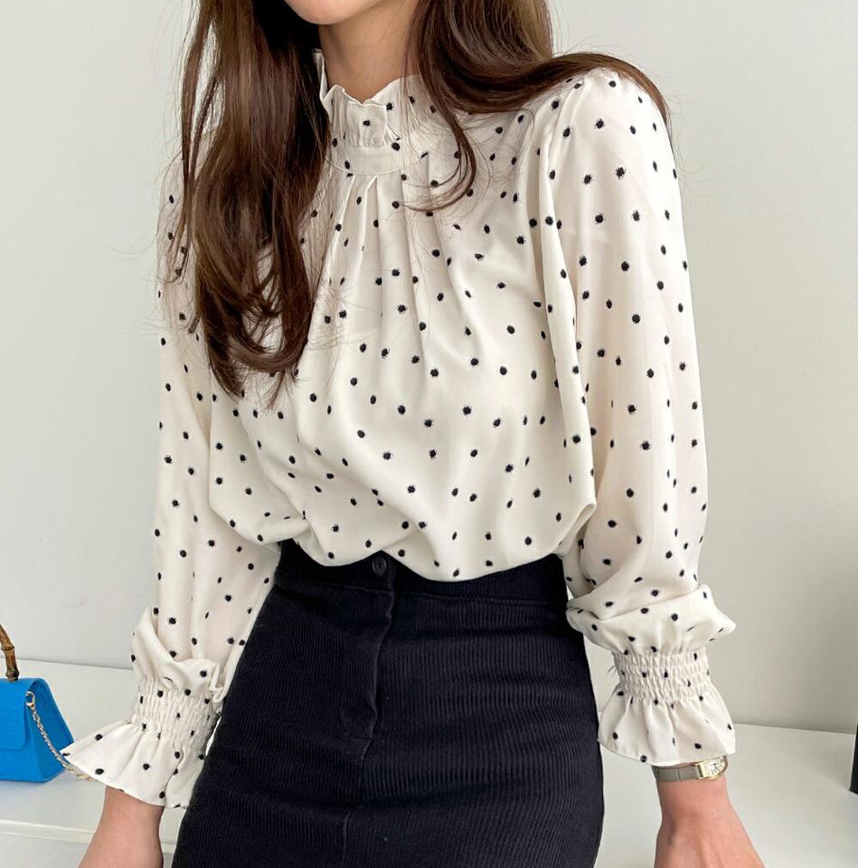 ドットフリルネックブラウス・全4色・b71516 レディース 【bl】トップス ブラウス 長袖 ドット柄 フリルネック 襟コン かわいい 可愛い 大人 ハーフネック シャーリング タック 秋 冬 春 韓国ファッション ハイホリHIHOLLI