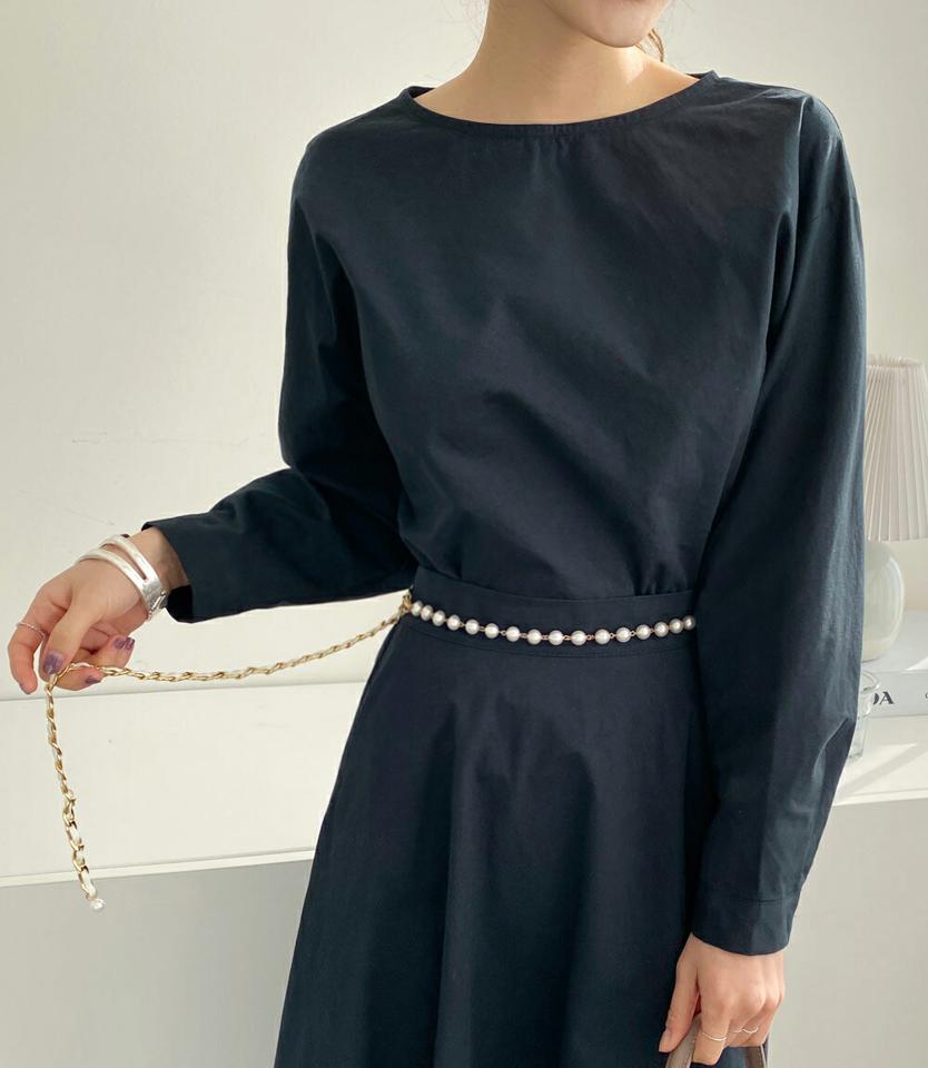 ボタンラウンドブラウス・全3色・t71529 レディース 【bl】トップス ブラウス 長袖 単色 無地 シンプル ベーシック 大人 カジュアル サイドスリット ラウンドネック 秋 冬 韓国ファッション ハイホリHIHOLLI