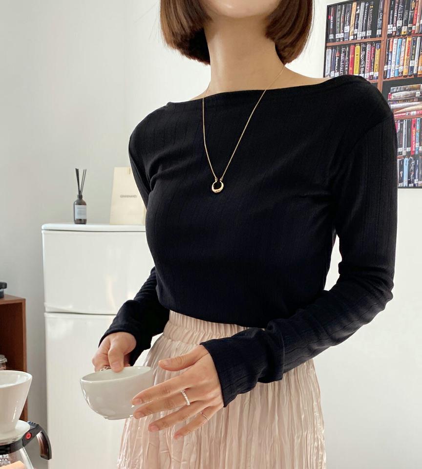 ボートネックマルチリブTシャツ・全3色・t66530 レディース 【tops】韓国ファッション トップス Tシャツ 大人 長袖 ボートネック マルチリブ スリム クロップド丈 無地 シンプル 体型カバー 細身 フェミニン カジュアル 秋 冬