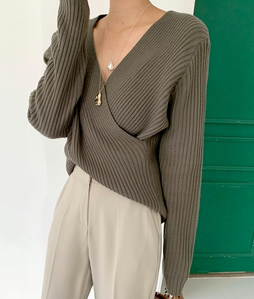 【只今10%OFF】リブクロスニット・全4色・t66532 レディース 【tops】韓国ファッション トップス ニット 大人 長袖 Vネック アンバランス丈 リブ スリム クロス 異素材 シンプル 体型カバー フェミニン カジュアル 秋 冬【ニットセール】