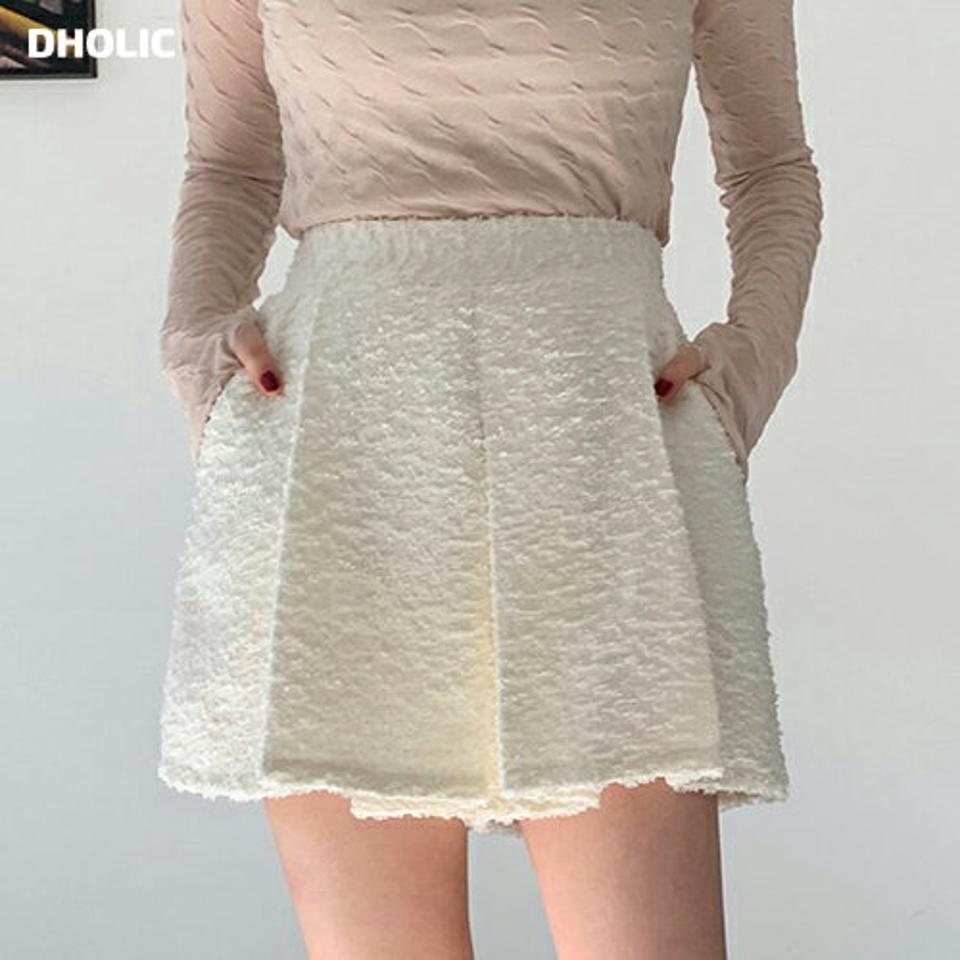 テクスチャータックショートパンツ・全2色・b66539 レディース 【pt】韓国ファッション ボトムス ショート ショートパンツ テクスチャー タック ワイド 美脚 シンプル 体型カバー 細身 足長 着痩せ カジュアル 秋 春