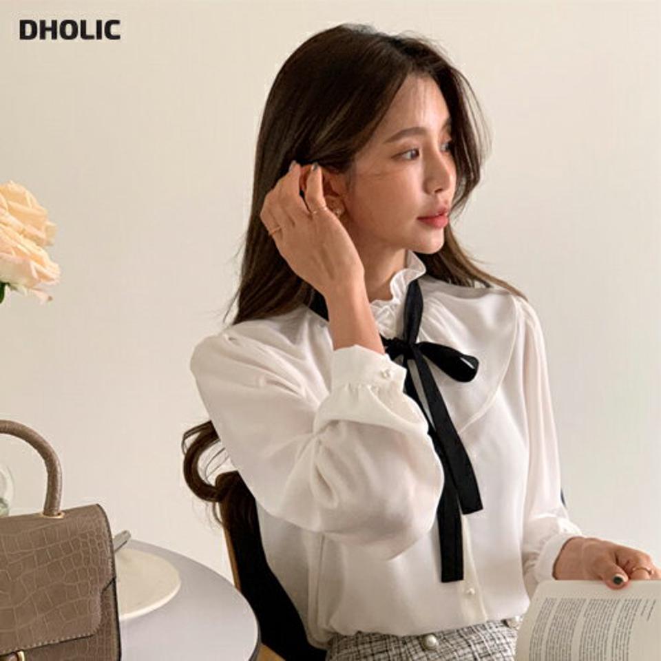 リボン付フリルネックブラウス・全3色・t65293 レディース 【bl】韓国ファッション トップス ブラウス 長袖 フリルネック リボン付 シフォン パフスリーブ パール調 ボタン シンプル 大人 カジュアル フェミニン 春 秋 冬