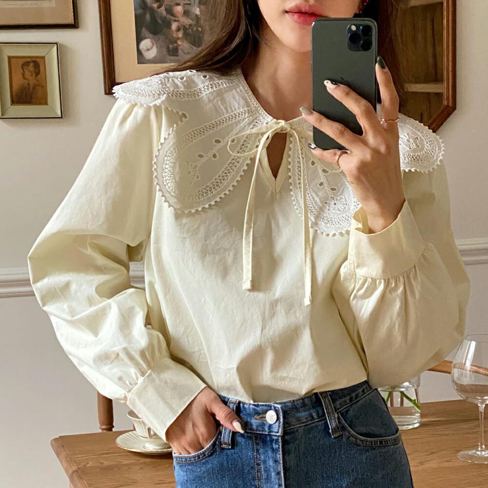 レースカラーリボンブラウス・全3色・t65289 レディース 【bl】韓国ファッション トップス ブラウス 長袖 スリットネック パフスリーブ レースカラー リボン スカラップ フラワー シンプル 大人 体型カバー カジュアル フェミニン 春 秋 冬