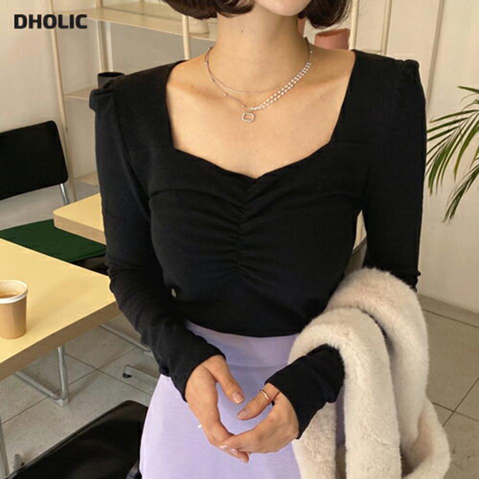 起毛ハートネックシャーリングTシャツ・全3色・t63221 レディース 【tops】韓国ファッション トップス Tシャツ 大人 長袖 ハートネック 起毛 シャーリング ギャザー クロップド丈 無地 シンプル 体型カバー 細身 フェミニン カジュアル 秋 冬